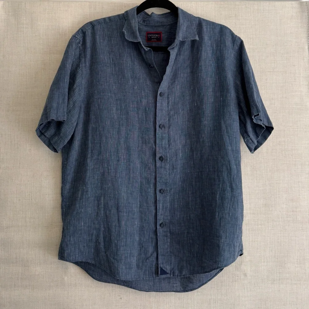 UNTUCKit Striped Linen Button-Up Shirt - Picture 1 of 6